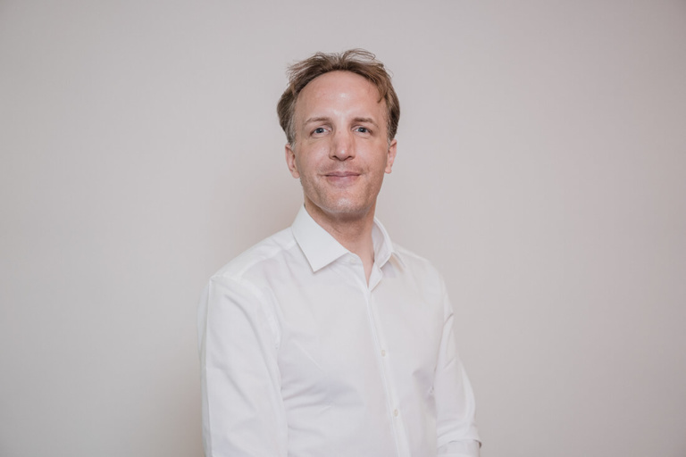 Mund-Kiefer-Gesichtschirurgie-Pforzheim-Dr-Kiefer Mund-Kiefer-Gesichtschirurgie-Pforzheim-Dr-Kiefer