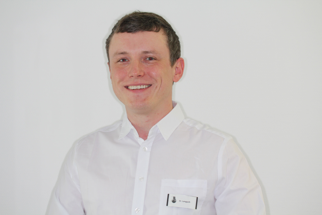 Mund-Kiefer-Gesichtschirurgie-Pforzheim-Dr.-Tobias-Langguth Mund-Kiefer-Gesichtschirurgie-Pforzheim-Dr.-Tobias-Langguth