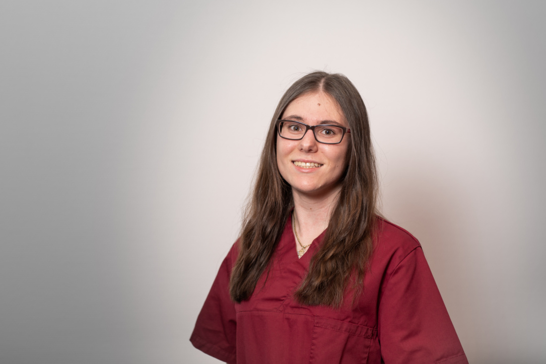 Praxisklinik für Mund-, Kiefer- und Gesichtschirurgie Pforzheim - Team - Danijela Mikic