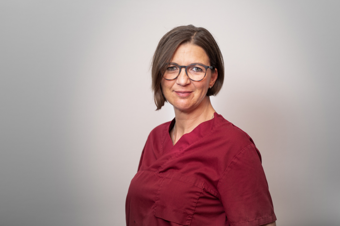 Praxisklinik für Mund-, Kiefer- und Gesichtschirurgie Pforzheim - Team - Andrea Hof