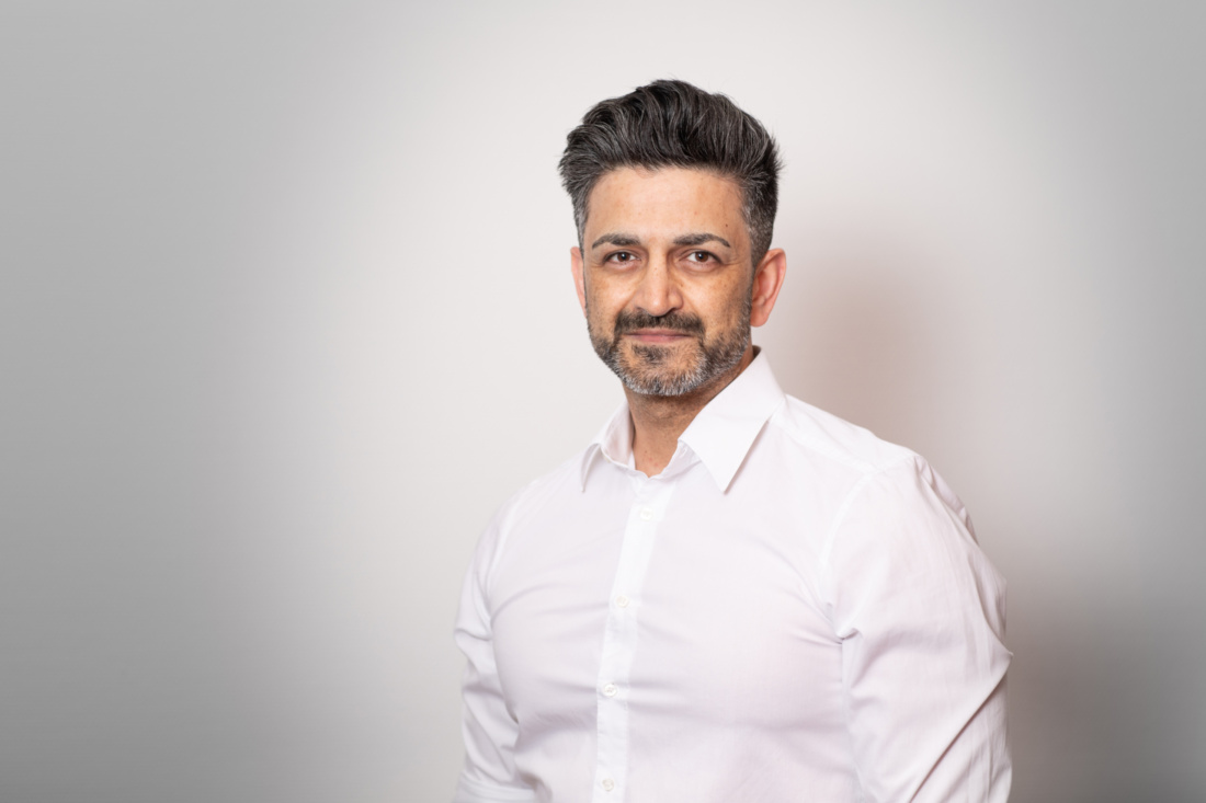 Praxisklinik für Mund-, Kiefer- und Gesichtschirurgie Pforzheim – Team – Dr. med. dent. Tariq Sultan Praxisklinik für Mund-, Kiefer- und Gesichtschirurgie Pforzheim - Team - Dr. med. dent. Tariq Sultan