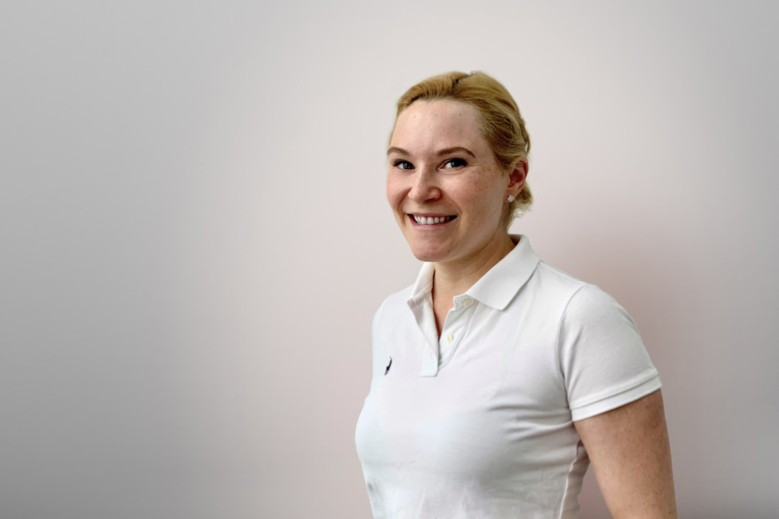 Praxisklinik für Mund-, Kiefer- und Gesichtschirurgie Pforzheim - Team - Dr. Dr. Nora Lautner